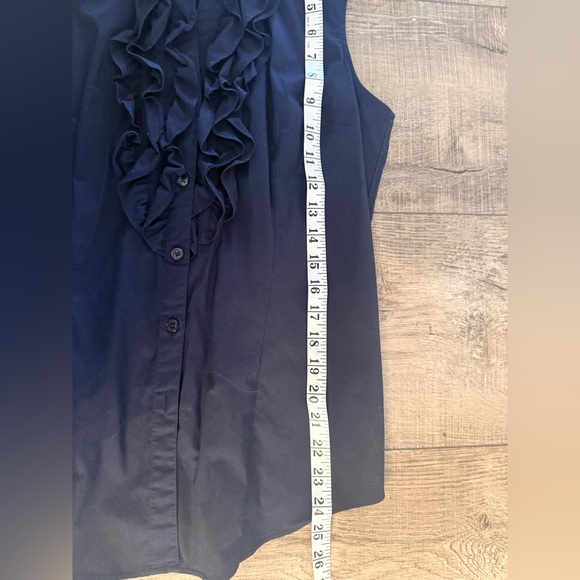 Brooks Brothers Ruffle Sleeveless Blouse Size 8 Navy - Picture 7 of 7